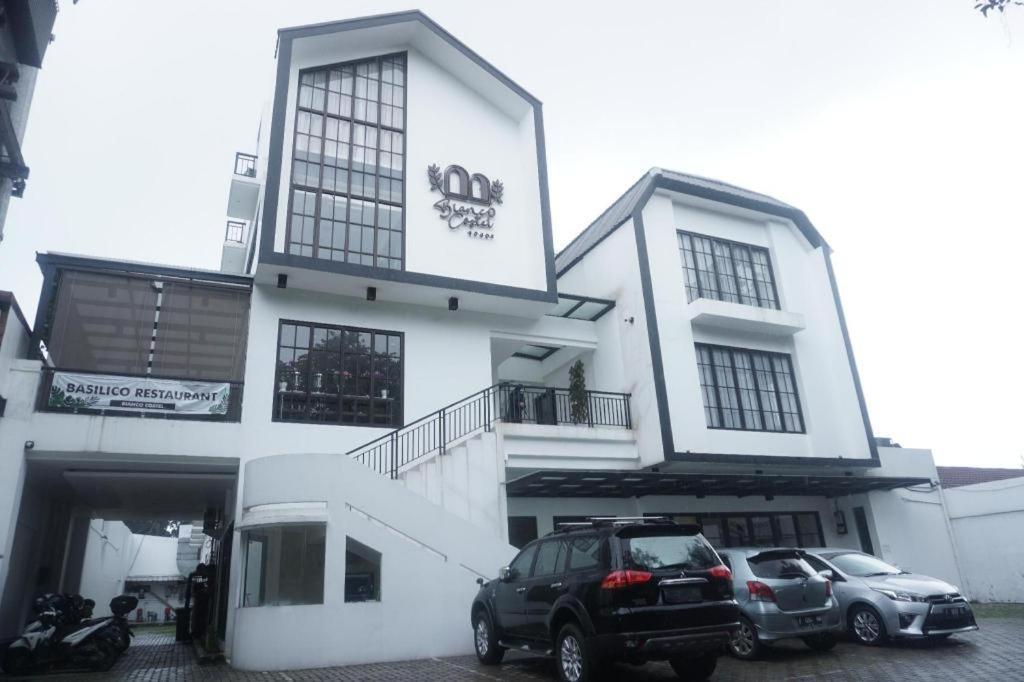 Bianco Costel Hotel Bogor Exterior photo